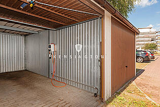 Garage mit Wallbox