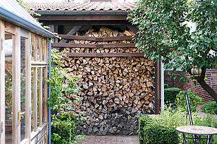 Genug Holz für den 15kW-Kamin